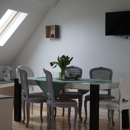 Ferienwohnung Les 3 Rois Romorantin-Lanthenay Exterior foto