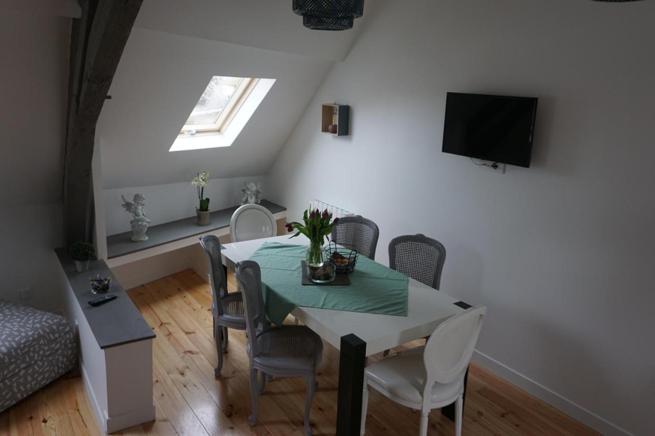 Ferienwohnung Les 3 Rois Romorantin-Lanthenay Exterior foto
